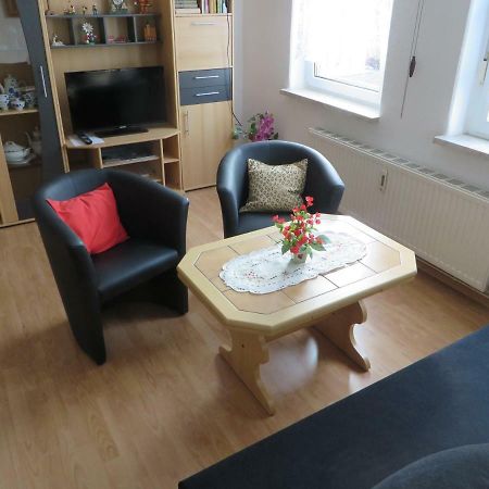 Ferienwohnung Zahn Oelsnitz  Экстерьер фото
