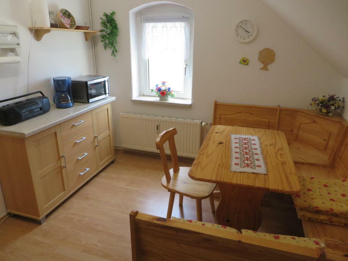 Ferienwohnung Zahn Oelsnitz  Экстерьер фото